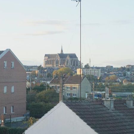 Atypique T1 Duplex - Wifi .Parking .Proche .Gare Lejlighed Saint-Quentin  Eksteriør billede